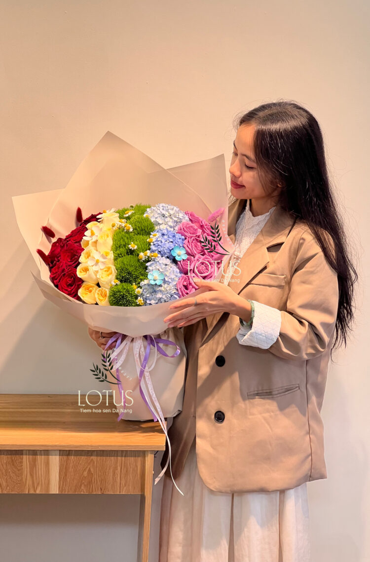CAUVONG-12085802795 Rainbow Bouquet – Bó Hoa Cầu Vồng Rực Rỡ